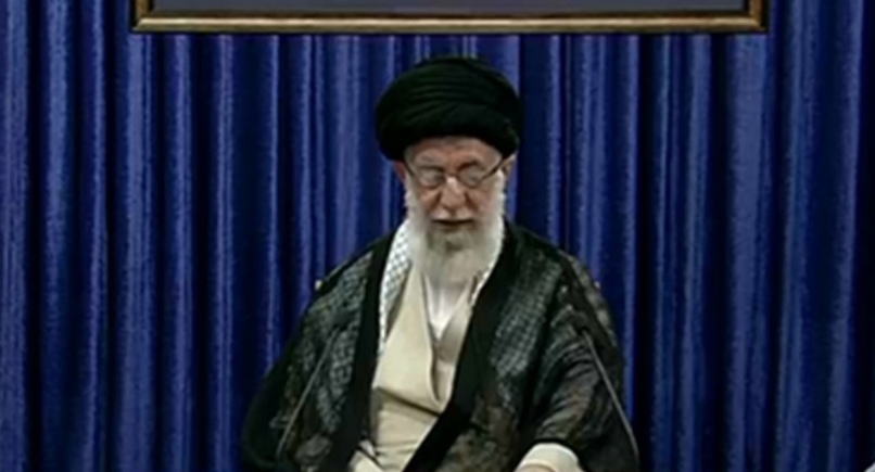 السيد الخامنئي بمناسبة يوم القدس العالمي : القدس محور التكامل بين البلدان الإسلامية وعلى علماء المسلمين والمسيحيين أن يعلنوا حرمة التطبيع